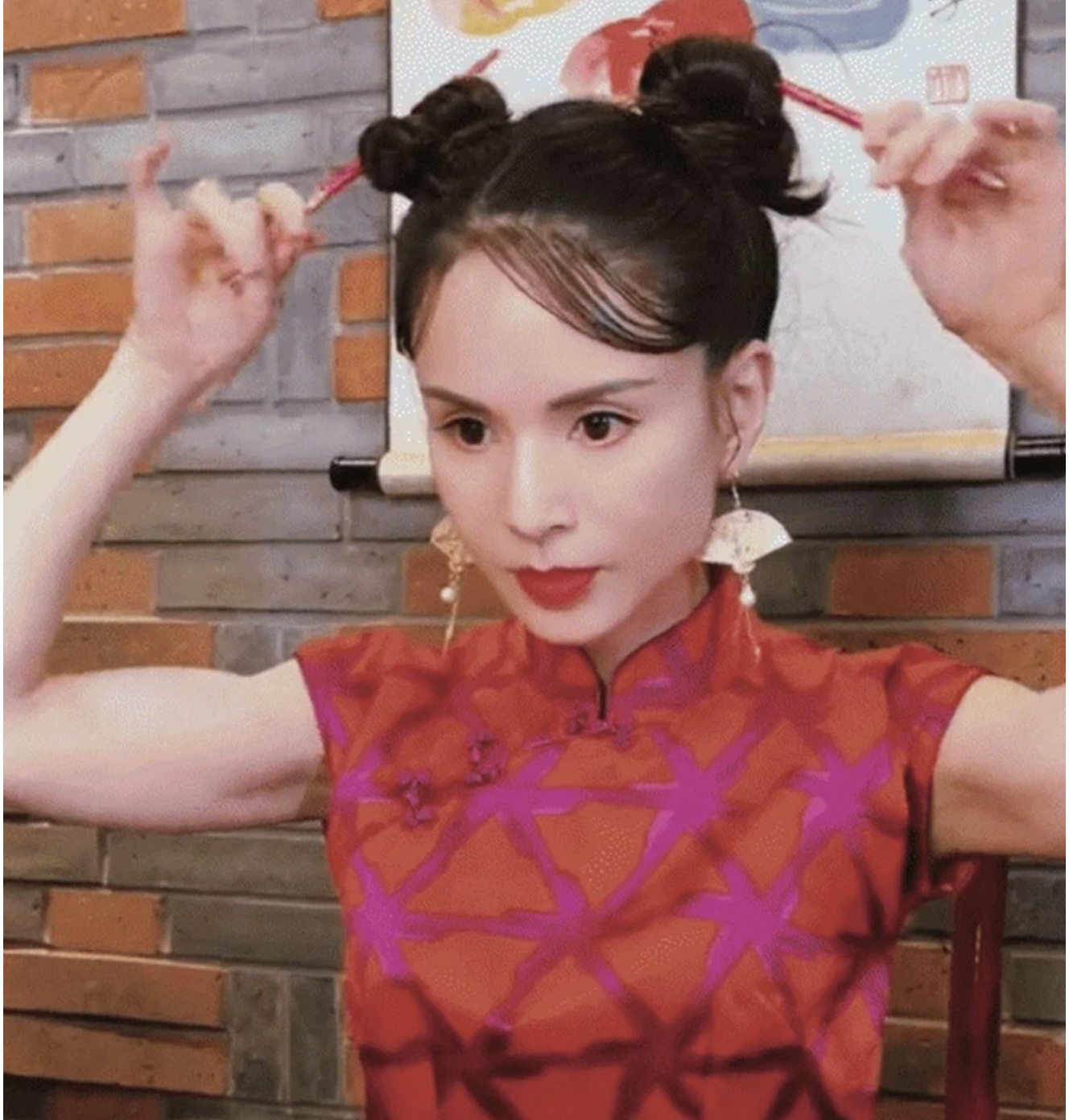 'Tiểu Long Nữ' Lý Nhược Đồng lên tiếng đáp trả khi bị mỉa mai hết thời, cố 'làm màu' 2 'Tiểu Long Nữ' Lý Nhược Đồng lên tiếng đáp trả khi bị mỉa mai hết thời, cố 'làm màu' 2