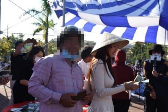 Tin sao Việt 11/9: Duy Mạnh cười khẩy 'bóc phốt' thói xấu của sao Vbiz, nghi vấn Bảo Thy sinh con - Ảnh 4 Tin sao Việt 11/9: Duy Mạnh cười khẩy 'bóc phốt' thói xấu của sao Vbiz, nghi vấn Bảo Thy sinh con - Ảnh 4