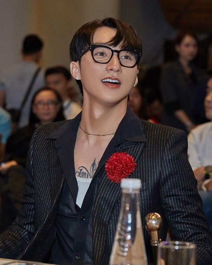 Sơn Tùng từng tiết lộ người mà mình thương nhất. Ảnh: Internet Sơn Tùng từng tiết lộ người mà mình thương nhất. Ảnh: Internet