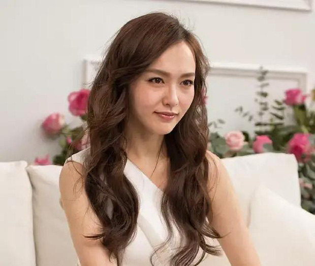 Đường Yên cũng không che dấu nổi sự lão hoá của tuổi tác. Ảnh: Internet Đường Yên cũng không che dấu nổi sự lão hoá của tuổi tác. Ảnh: Internet