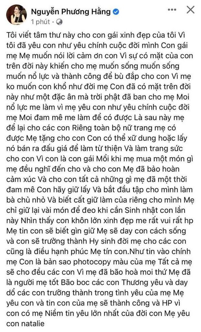 Bà Phương Hằng tiết lộ danh tính người thừa kế bộ nữ trang bạc tỷ của mình 4 Bà Phương Hằng tiết lộ danh tính người thừa kế bộ nữ trang bạc tỷ của mình 4