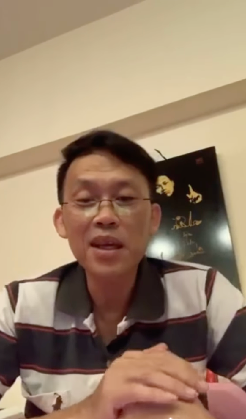 Thực hư chuyện Hoài Linh bất ngờ 'lên sóng' hẹn sẽ tái xuất khi hết dịch sau ồn ào 14 tỷ đồng 1 Thực hư chuyện Hoài Linh bất ngờ 'lên sóng' hẹn sẽ tái xuất khi hết dịch sau ồn ào 14 tỷ đồng 1