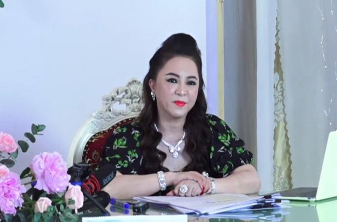 Công an vào cuộc rà soát nội dung tố giác nghệ sĩ của bà Nguyễn Phương Hằng 1 Công an vào cuộc rà soát nội dung tố giác nghệ sĩ của bà Nguyễn Phương Hằng 1