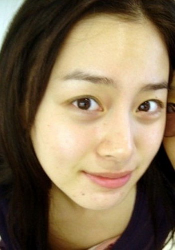 Loạt ảnh mặt mộc của 2 quốc bảo nhan sắc xứ Hàn: Song Hye Kyo tinh khôi, Kim Tae Hee đầy thánh thiện 10