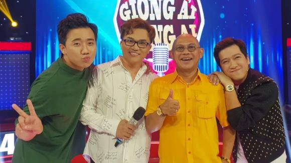 Ông 'trùm showbiz' hứng chịu cơn bão 1 sao trên Google sau khi bị bà Phương Hằng 'réo tên' 7 Ông 'trùm showbiz' hứng chịu cơn bão 1 sao trên Google sau khi bị bà Phương Hằng 'réo tên' 7