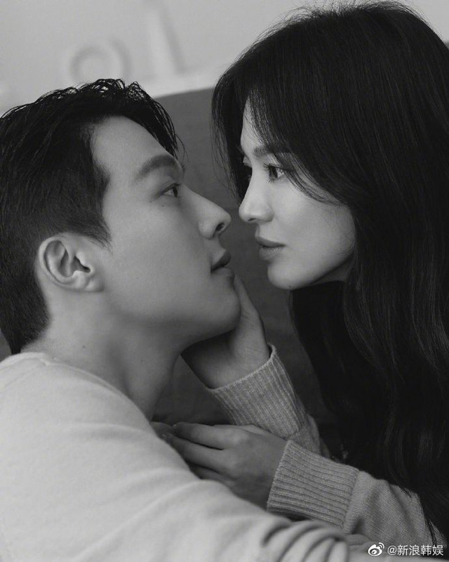 Song Hye Kyo 'tình bể bình' bên trai lạ, hé lộ phim mới sắp lên sóng 1