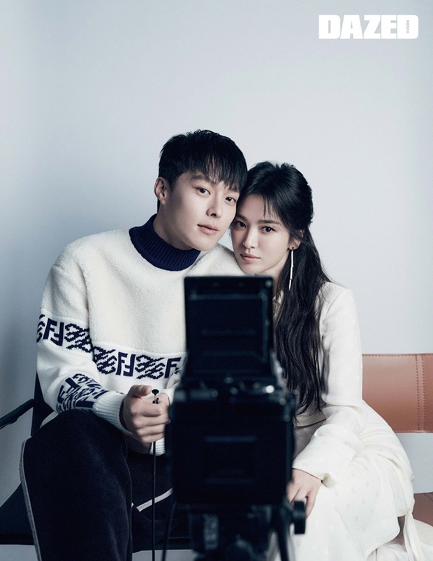 Song hye Kyo cực tình tứ bên bạn diễn. Ảnh: Internet Song hye Kyo cực tình tứ bên bạn diễn. Ảnh: Internet