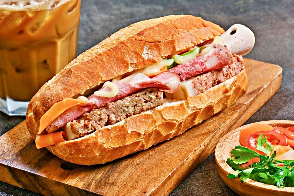 Ăn quá nhiều bánh mì sẽ làm tăng lượng cholesterol. Ảnh: Internet Ăn quá nhiều bánh mì sẽ làm tăng lượng cholesterol. Ảnh: Internet