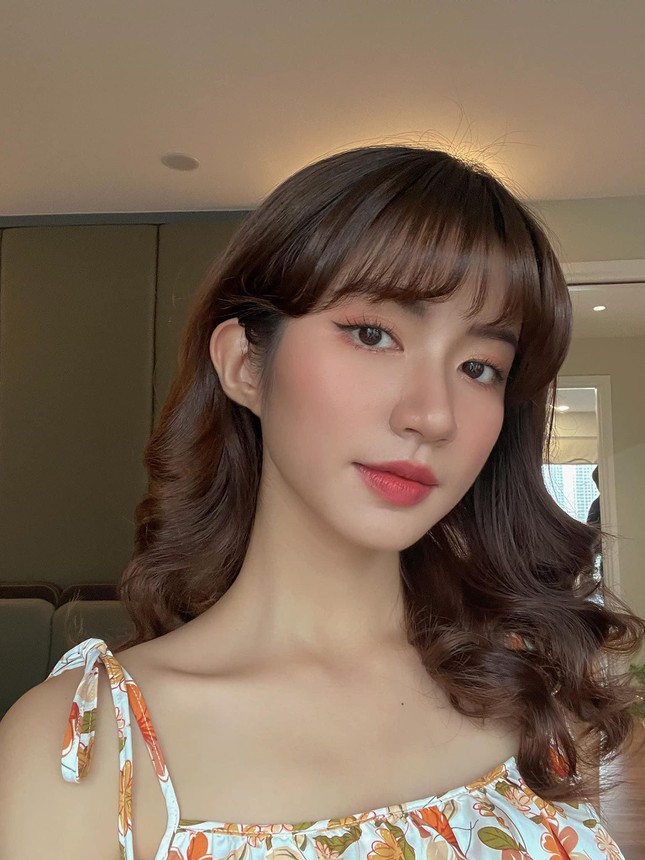 Nhan sắc xinh đẹp đời thường của Ngọc Huyền. Ảnh: Internet Nhan sắc xinh đẹp đời thường của Ngọc Huyền. Ảnh: Internet