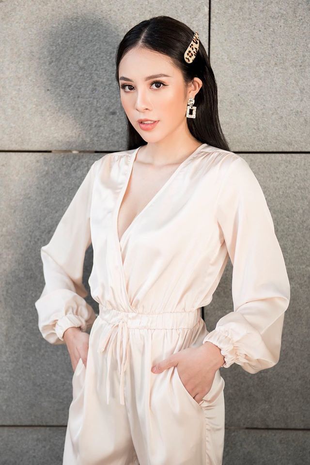 Trưởng công an điển trai ở Phố trong làng và mối tình lỡ dở với diễn viên kém 6 tuổi 4 Trưởng công an điển trai ở Phố trong làng và mối tình lỡ dở với diễn viên kém 6 tuổi 4