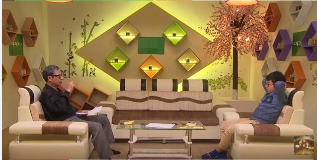 Bố chồng cũ và con trai Thảo Vân từng xuất hiện trên sóng truyền hình và chia sẻ về chuyện ly hôn của Thảo Vân và Công Lý. Ảnh: Internet