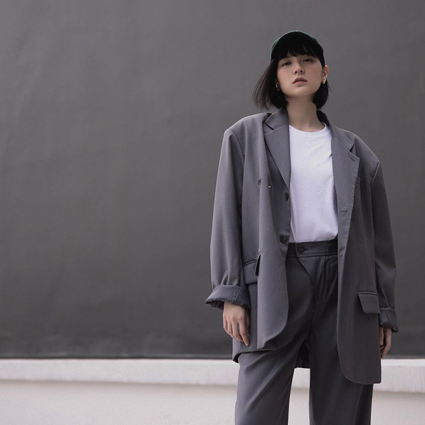 Sự trở lại của Hải Tú khiến nhiều người đặt câu hỏi Sơn Tùng sẽ làm gì để 'tẩy trắng' mọi thị phi cho 'gà cưng'. Ảnh: Internet Sự trở lại của Hải Tú khiến nhiều người đặt câu hỏi Sơn Tùng sẽ làm gì để 'tẩy trắng' mọi thị phi cho 'gà cưng'. Ảnh: Internet