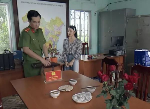 4 sao nữ 'háo sắc' đến 'rớt liêm sỉ' trên màn ảnh Việt: Diệu Nhi lầy lội, 'trùm cuối' mới khiến khán giả 'cười bò' 6