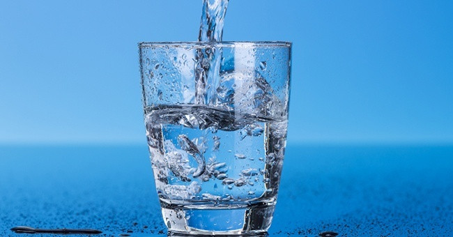 Không phải cứ uống nhiều nước đã tốt, uống sai cách còn khiến cơ thể gặp 'nguy' 3