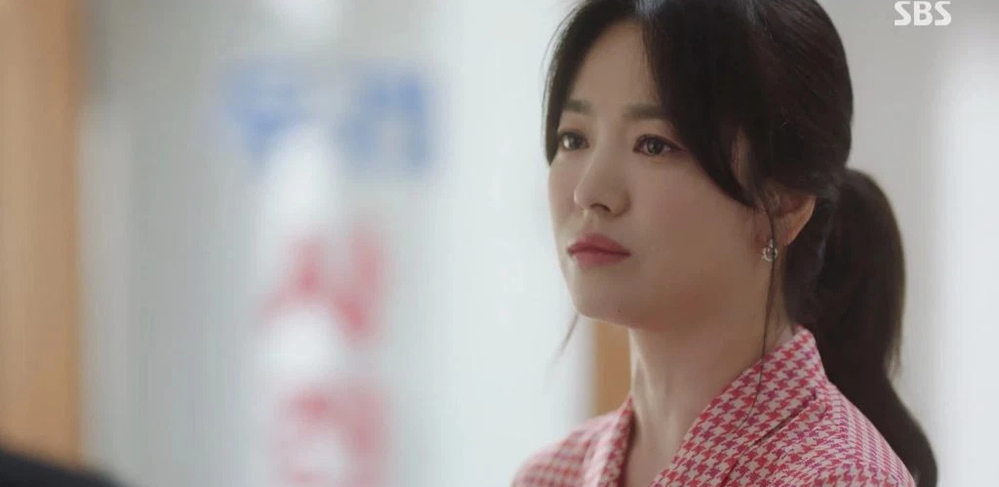 Cách diễn xuất một màu của Song Hye Kyo bị chê bai khá nhiều. Ảnh: Internet Cách diễn xuất một màu của Song Hye Kyo bị chê bai khá nhiều. Ảnh: Internet