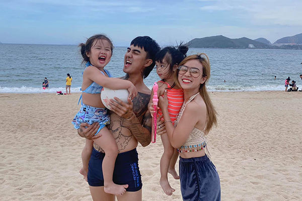 Mối tình giữa Đạt G và Du Uyên từng vấp phải nhiều ý kiến trái chiều của CĐM. Ảnh: Internet Mối tình giữa Đạt G và Du Uyên từng vấp phải nhiều ý kiến trái chiều của CĐM. Ảnh: Internet