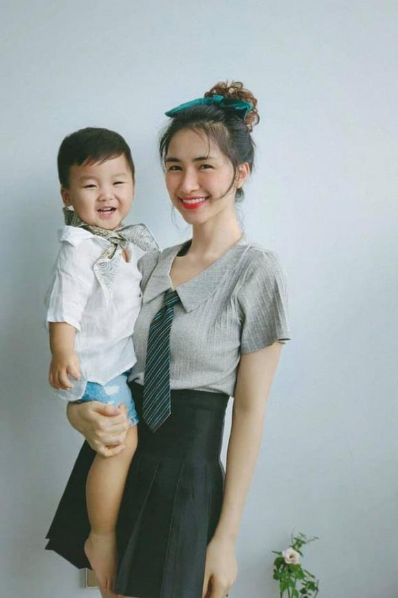 Bé Bo nhà Hòa Minzy nhận được sự quan tâm đặc biệt của CĐM. Ảnh: Internet