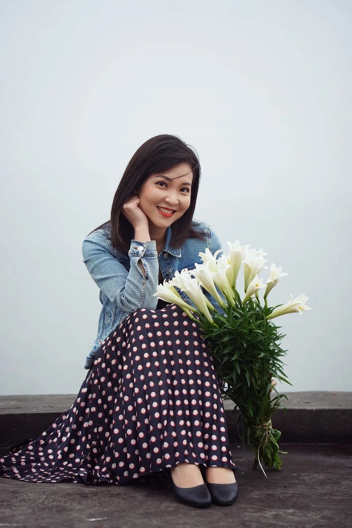 Điều ít biết về nữ BTV 'thế sóng' Hoài Anh: Là người miền Tây đầu tiên 'lên sóng' Thời sự 19h - Ảnh 1 Điều ít biết về nữ BTV 'thế sóng' Hoài Anh: Là người miền Tây đầu tiên 'lên sóng' Thời sự 19h - Ảnh 1