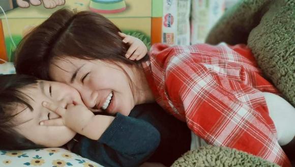 Phản ứng bất ngờ của Hòa Minzy khi bị nghi ngờ chuyện 'dao kéo' - Ảnh 3