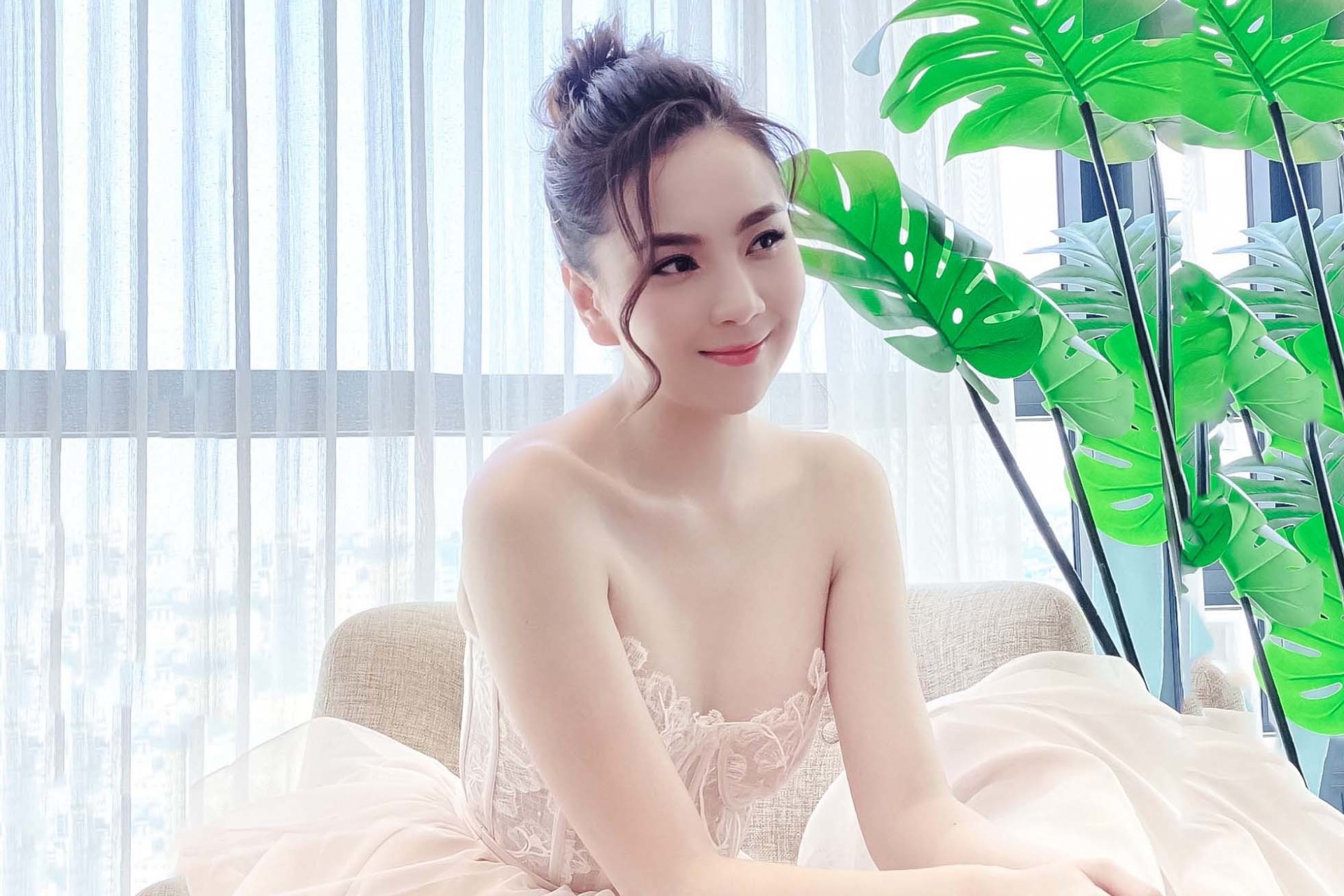 Mai Ngọc hiện đang đảm nhận chương trình Bản tin thời tiết của VTV. Ảnh: Internet