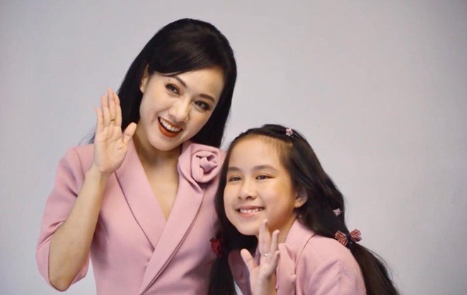 Dí dỏm tự nhận mình là 'thằng cu biết đẻ', BTV Hoài Anh thông minh và hài hước đến cỡ nào? - Ảnh 1