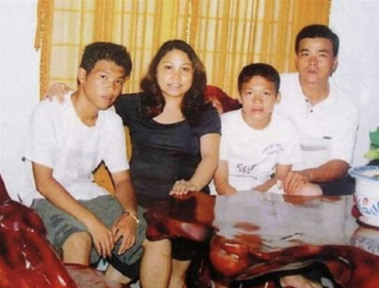 Gia đình nhỏ của ca sĩ Siu Black. Ảnh: Internet