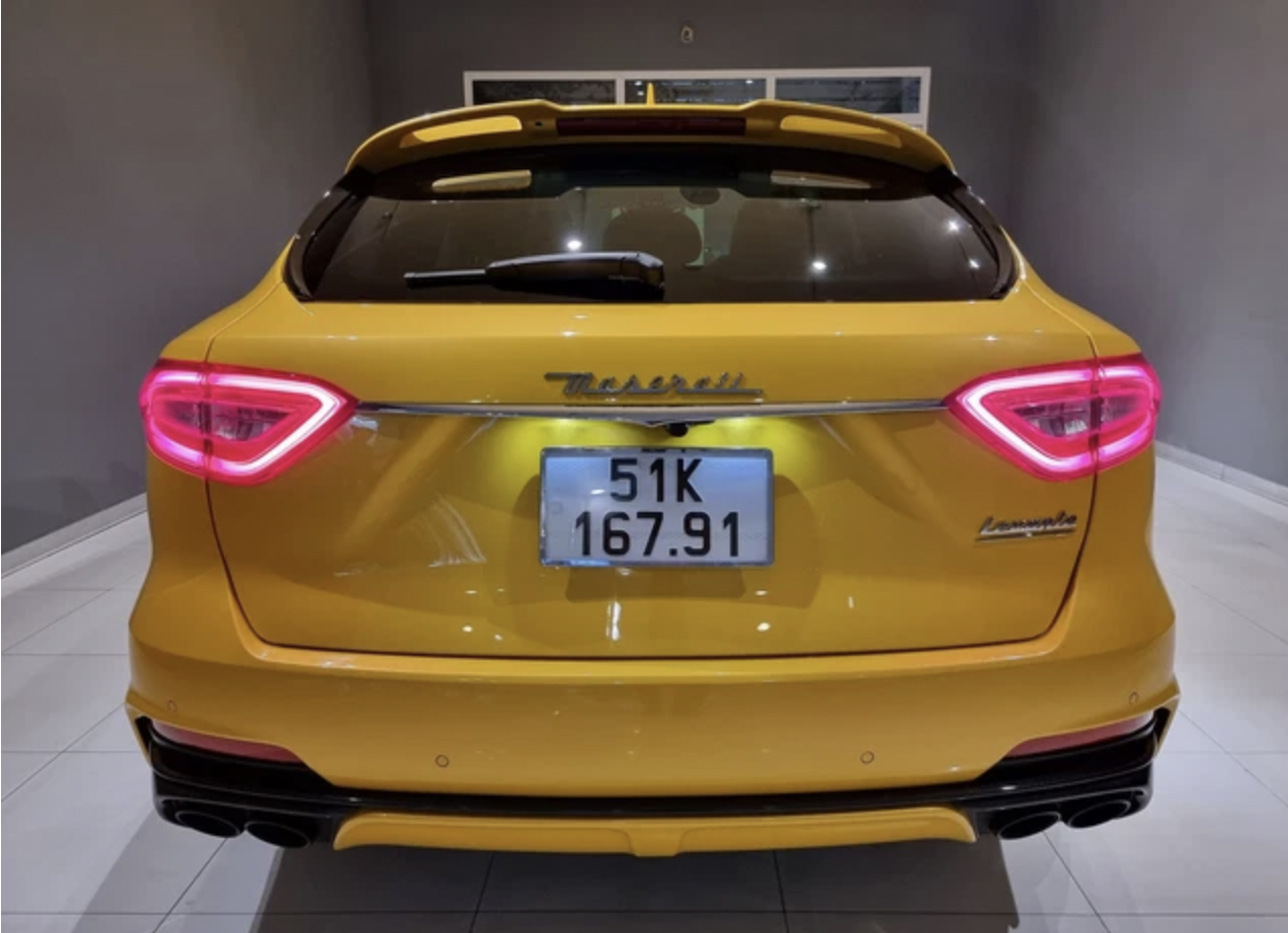 Cận cảnh chiếc xế sang có giá hơn 15 tỷ đồng được cho thuộc sở hữu của ông Đặng Lê Nguyên Vũ. Ảnh: Facebook