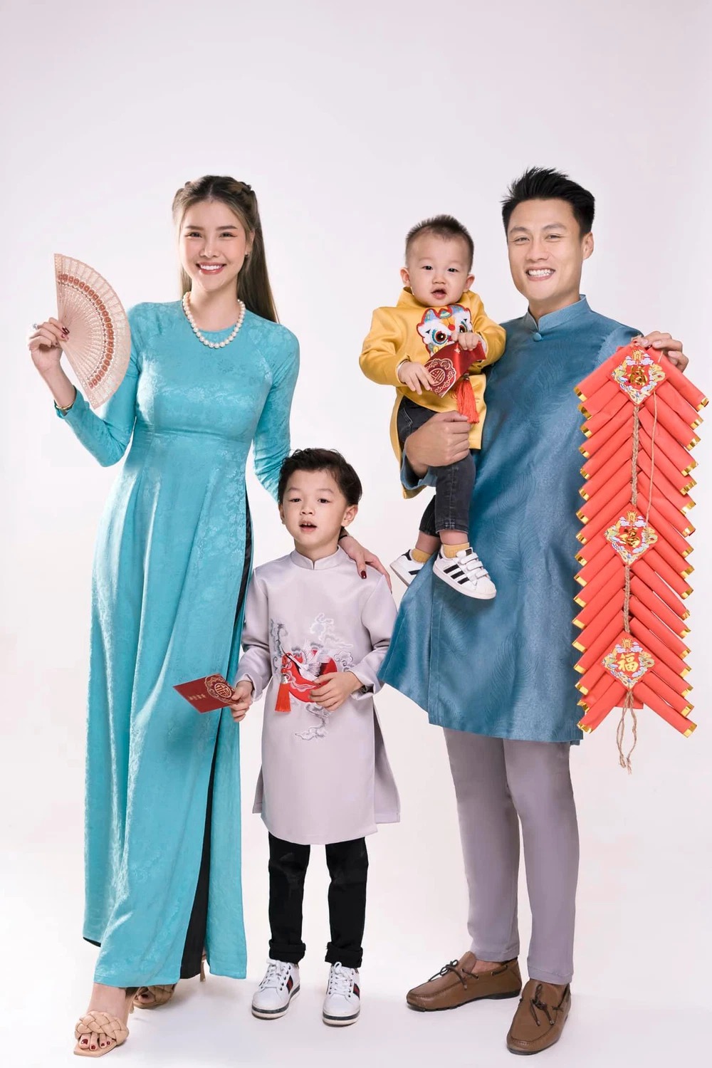 Cả hai đã có với nhau 2 nhóc tỳ dễ thương. Ảnh: Internet