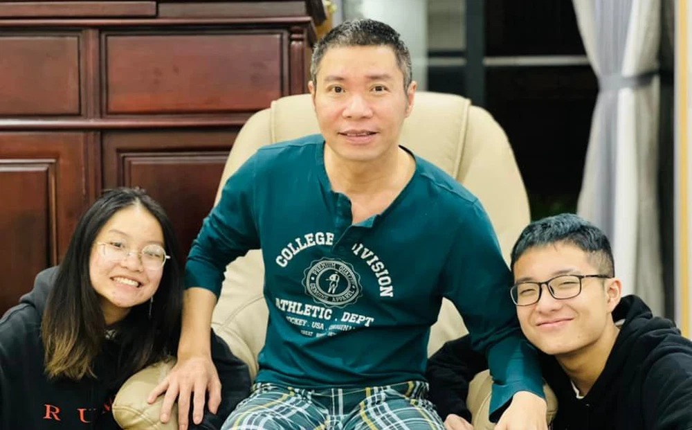 Diện mạo của danh hài Công Lý đã có nhiều khởi sắc sau thời gian gặp biến cố lớn về sức khỏe. Ảnh: Facebook