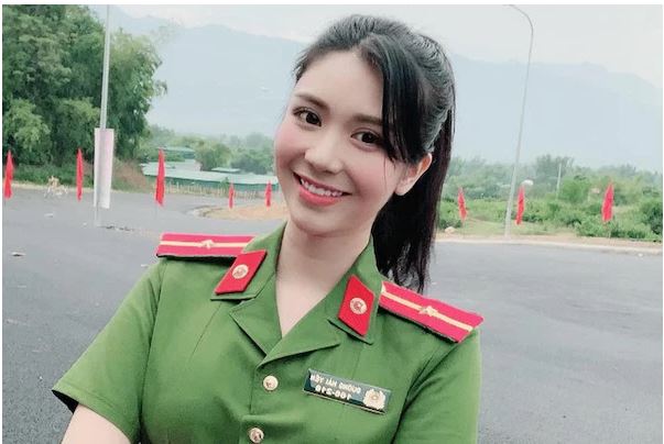 Rũ bỏ hình ảnh gợi cảm của 'tiểu tam' trong Người Phán xử, Thanh Bi vào vai thiếu úy cảnh sát trong Bão Ngầm. Ảnh: Internet Rũ bỏ hình ảnh gợi cảm của 'tiểu tam' trong Người Phán xử, Thanh Bi vào vai thiếu úy cảnh sát trong Bão Ngầm. Ảnh: Internet