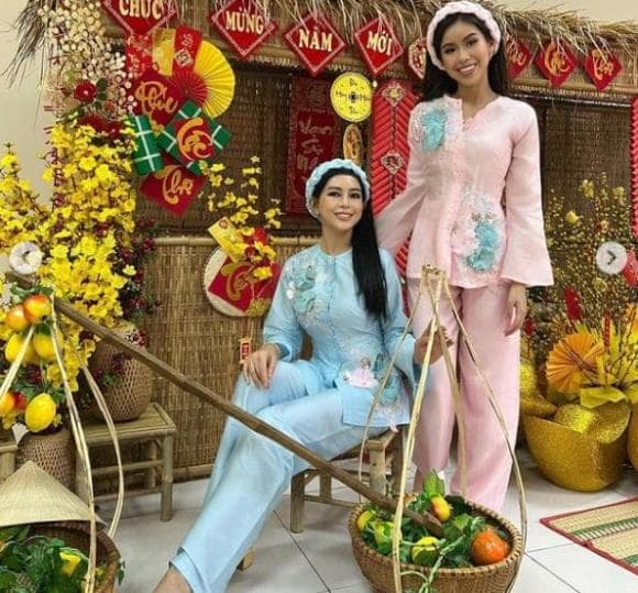 Em chồng Tăng Thanh Hà chỉ thả nhẹ bức ảnh đã khiến CĐM 'lú lẫn': Mẹ ruột mà nhìn như chị em? - Ảnh 1 Em chồng Tăng Thanh Hà chỉ thả nhẹ bức ảnh đã khiến CĐM 'lú lẫn': Mẹ ruột mà nhìn như chị em? - Ảnh 1