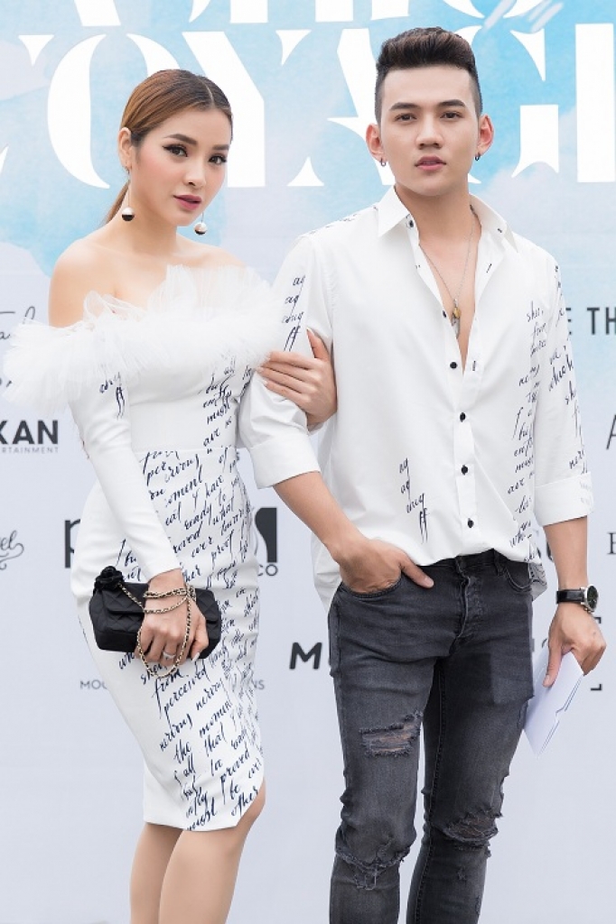 Cả hai vô cùng tương xứng về ngoại hình khi xuất hiện tại sự kiện. Ảnh: Internet