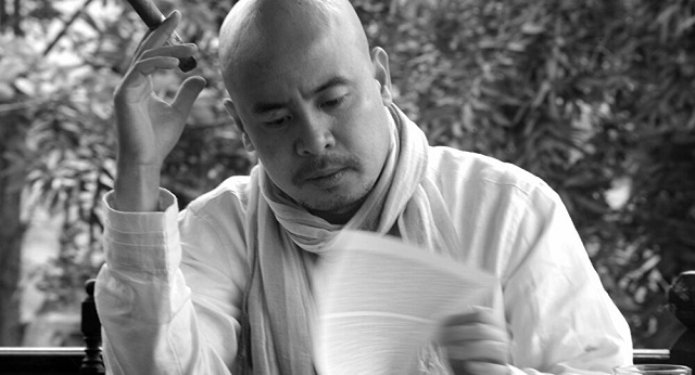 Bằng ý chí kiên định cùng khát khao làm giàu, ông Đặng Lê Nguyên Vũ đã từng bước tạo nên một 'đế chế' Trung Nguyên lớn mạnh như hiện tại. Ảnh: Internet Bằng ý chí kiên định cùng khát khao làm giàu, ông Đặng Lê Nguyên Vũ đã từng bước tạo nên một 'đế chế' Trung Nguyên lớn mạnh như hiện tại. Ảnh: Internet