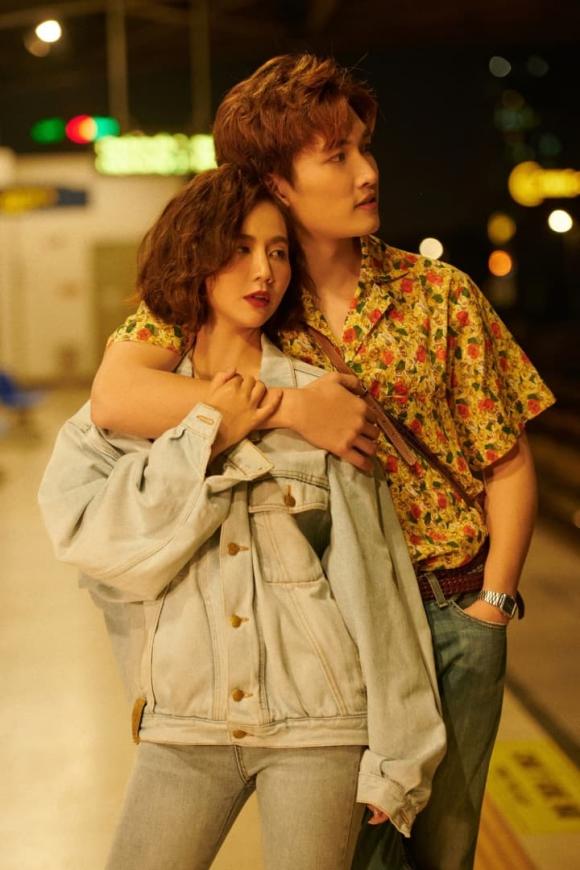 Trước đó nhiều tin đồn cho rằng Đình Tú đã 'phải lòng' Huyền Lizzie khi tham gia Thương Ngày Nắng Về dù những người trong cuộc đã lên tiếng phủ nhận. Ảnh: Facebook Trước đó nhiều tin đồn cho rằng Đình Tú đã 'phải lòng' Huyền Lizzie khi tham gia Thương Ngày Nắng Về dù những người trong cuộc đã lên tiếng phủ nhận. Ảnh: Facebook