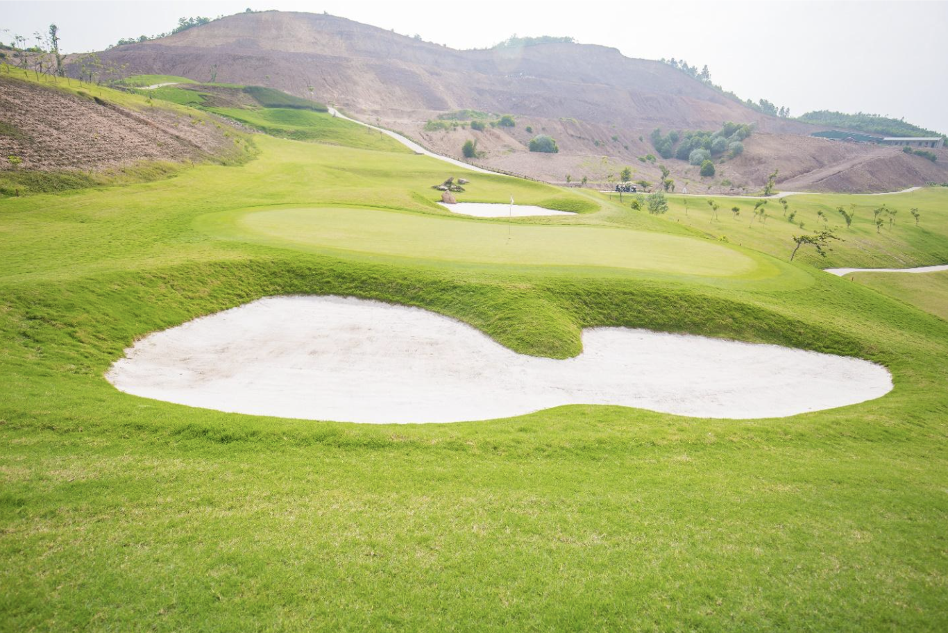 san-golf-yen-dung-golf-resort-doi-ten-thanh-amber-hills-golf-resort