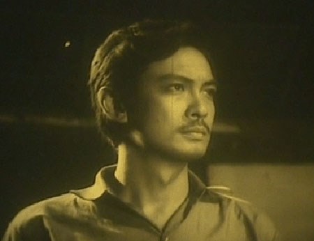 Ông từng là người trong mộng của không biết bao nhiêu cô gái thời bấy giờ. Ảnh: Internet