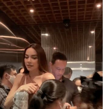 Hình ảnh Hồ Ngọc Hà xuất hiện tại sự kiện mới đây thu hút sự chú ý của dân tình. Ảnh cắt từ clip