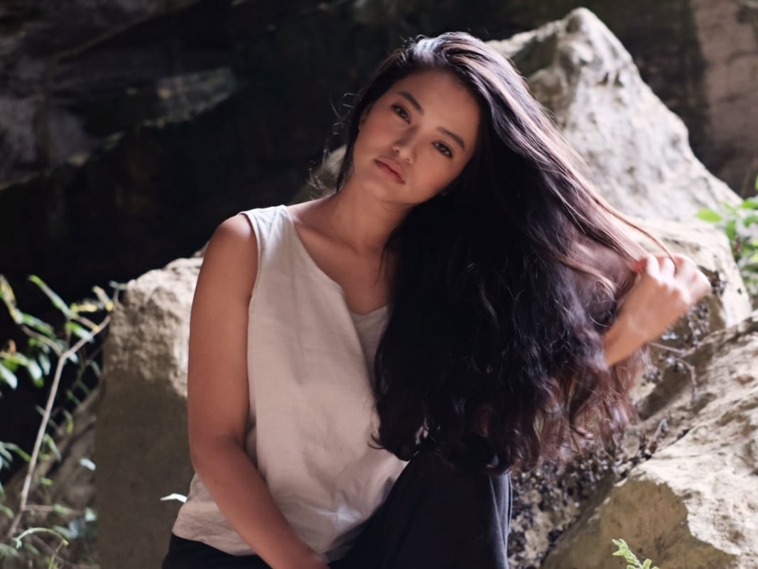 Vẻ đẹp mong manh của Thuý Hằng trong phim Truyền thuyết về Quán Tiên. Ảnh: Internet