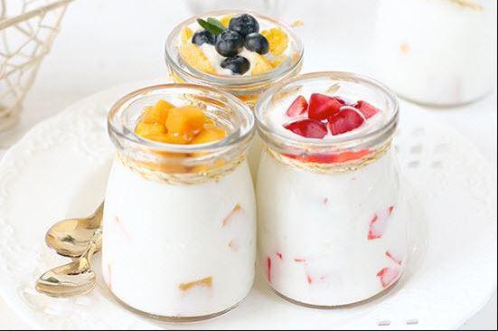 7 tác dụng tuyệt vời của sữa chua - chìa khóa vàng cho sức khỏe - Ảnh 2 7 tác dụng tuyệt vời của sữa chua - chìa khóa vàng cho sức khỏe - Ảnh 2
