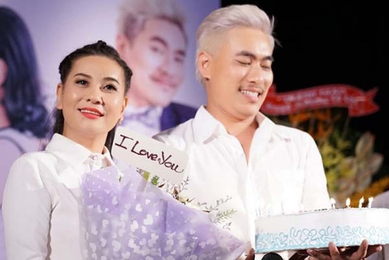 Cát Phượng liên tục lên tiếng hậu chia tay dù Kiều Minh Tuấn liên tục giữ im lặng. Ảnh: Internet Cát Phượng liên tục lên tiếng hậu chia tay dù Kiều Minh Tuấn liên tục giữ im lặng. Ảnh: Internet