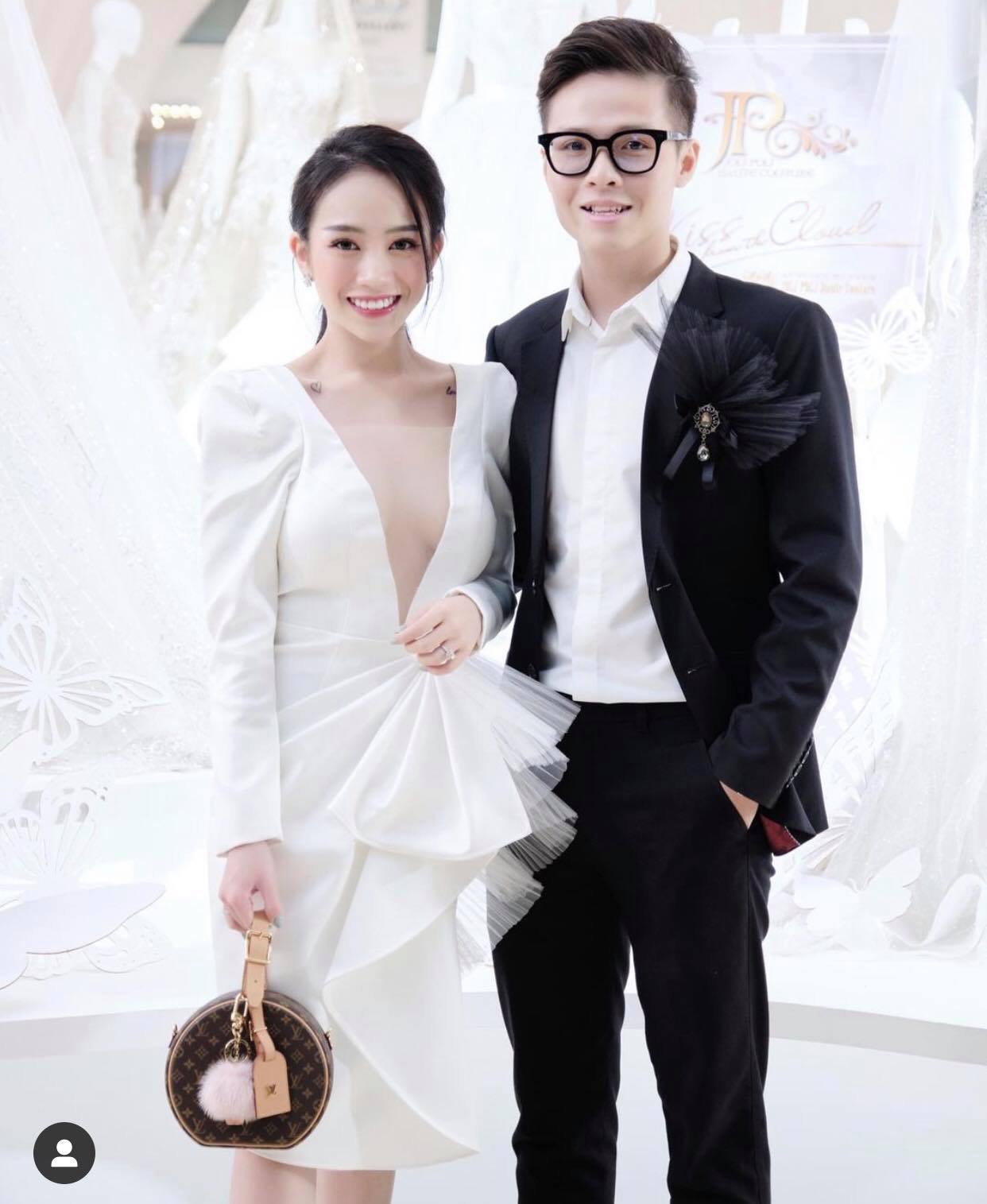 Ái nữ nhà Minh Nhựa bất ngờ tiết lộ diện mạo của nhóc tỳ 5 Ái nữ nhà Minh Nhựa bất ngờ tiết lộ diện mạo của nhóc tỳ 5
