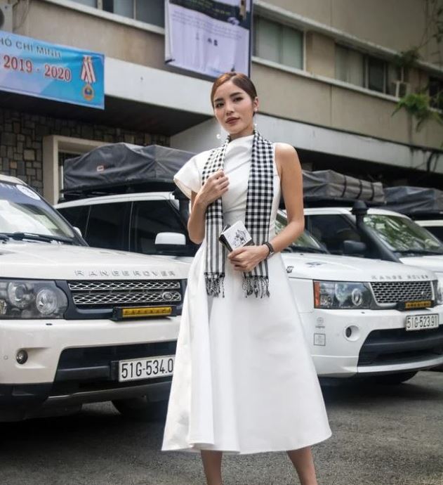 Kỳ Duyên từng là gương mặt sáng giá tham dự vào sự kiện tỷ đô của Tập đoàn Trung Nguyên. Ảnh: Internet Kỳ Duyên từng là gương mặt sáng giá tham dự vào sự kiện tỷ đô của Tập đoàn Trung Nguyên. Ảnh: Internet