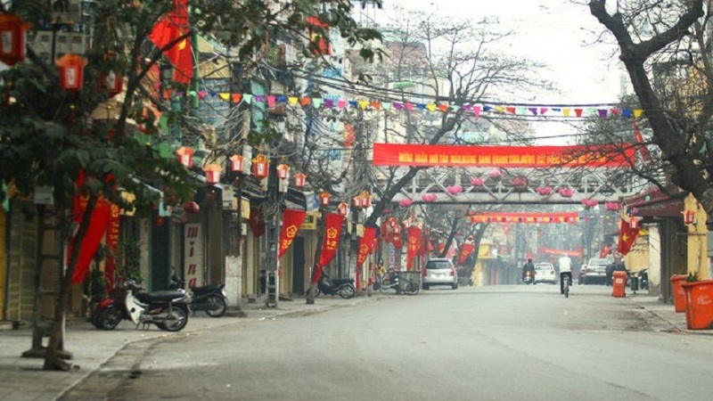 UBND Hà Nội đề nghị người dân hạn chế ra khỏi nhà, nhất là di chuyển trong dịp Tết Nguyên đán. Ảnh minh hoạ UBND Hà Nội đề nghị người dân hạn chế ra khỏi nhà, nhất là di chuyển trong dịp Tết Nguyên đán. Ảnh minh hoạ
