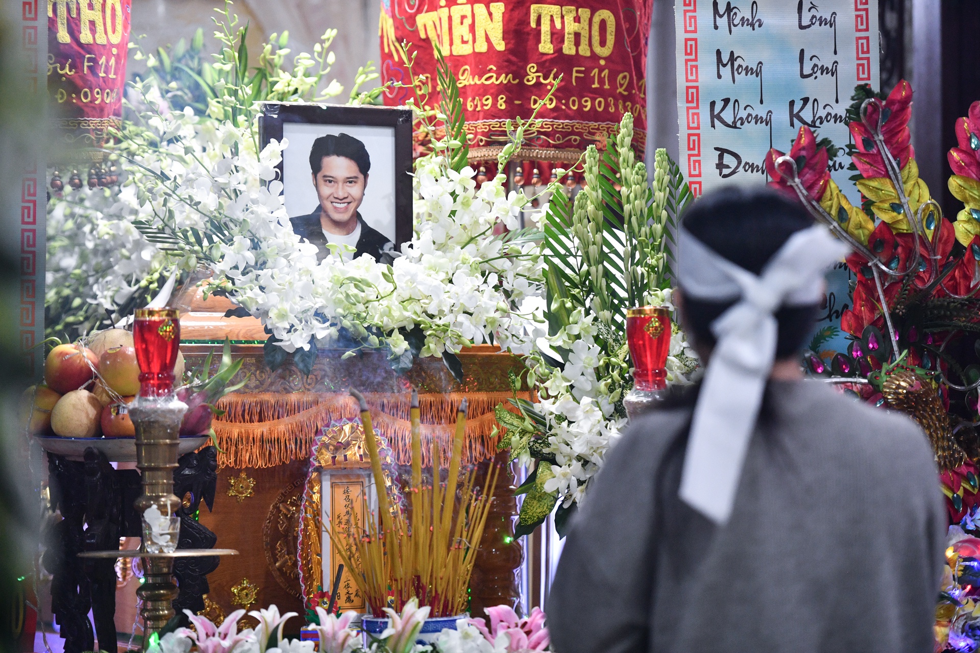 Tang lễ của nam diễn viên được tổ chức tại chùa Vĩnh Nghiêm. Ảnh: Zingnews