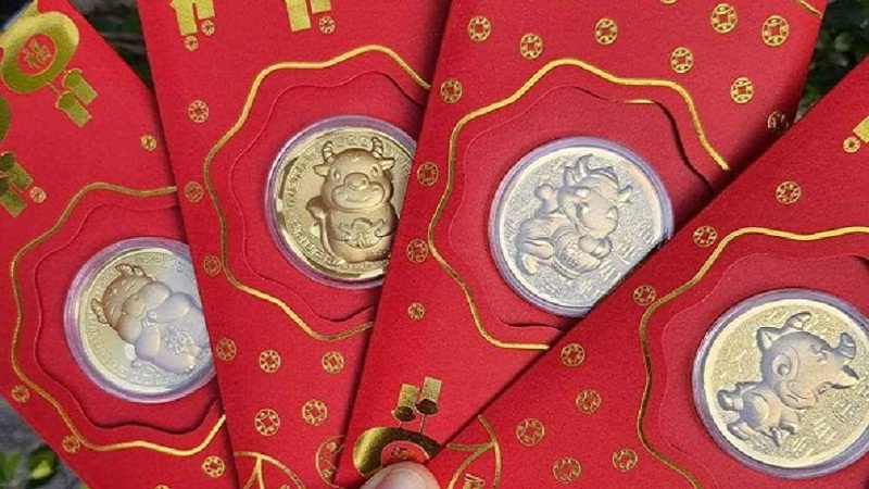 Trâu vàng, lì xì chứa Thần Tài giá siêu rẻ hút khách: Chuyên gia phong thủy nói gì? - Ảnh 1 Trâu vàng, lì xì chứa Thần Tài giá siêu rẻ hút khách: Chuyên gia phong thủy nói gì? - Ảnh 1