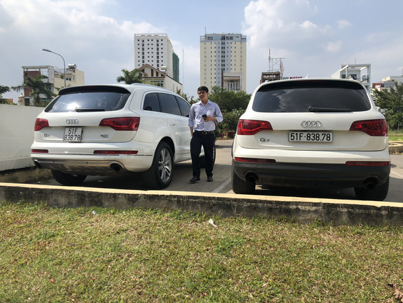 Trước đó, Công an TP Biên Hòa, tỉnh Đồng Nai cũng phát hiện 2 xe hơi Audi trùng biển số 51F- 838.78 “đụng hàng” ở Biên Hòa. Ảnh: TT Trước đó, Công an TP Biên Hòa, tỉnh Đồng Nai cũng phát hiện 2 xe hơi Audi trùng biển số 51F- 838.78 “đụng hàng” ở Biên Hòa. Ảnh: TT