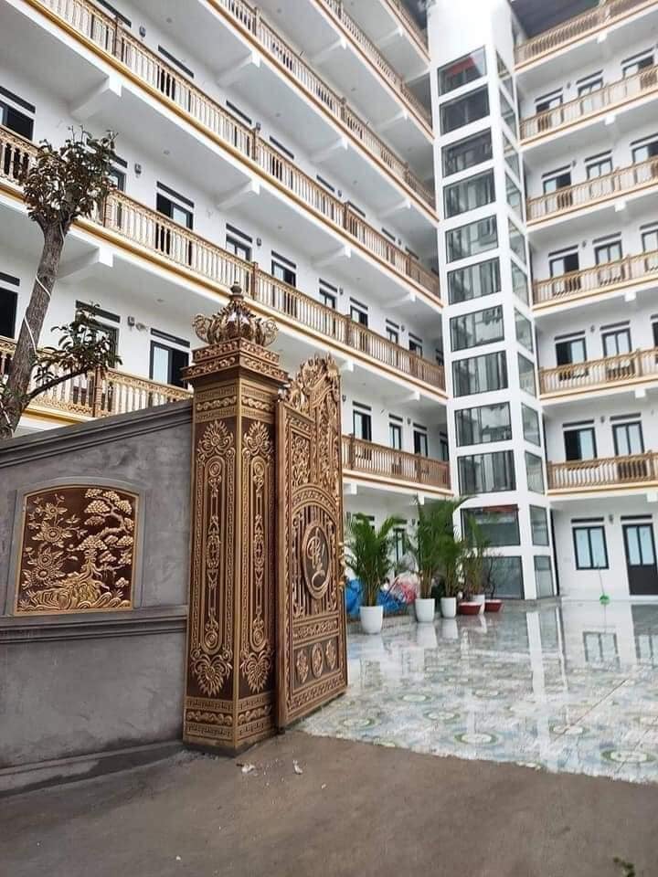 Nhìn thế này mà không có bảng thông báo thì liệu ai dám vào hỏi thuê trọ đây?. Ảnh: FB