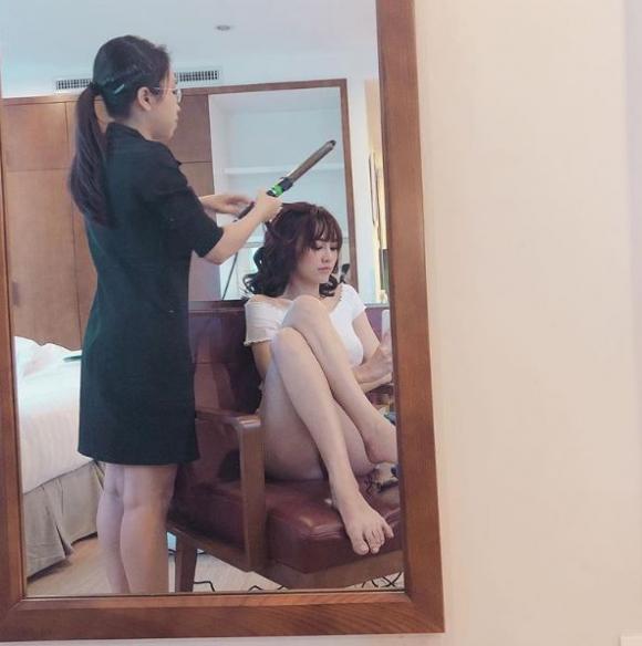 Lan Ngọc có lượng fan hùng hậu được gọi là Cám Con. Ngoài danh xưng Cám Mẹ thì Lan Ngọc còn được các fan Cám Con đặt biệt danh là bé Nọc. Lan Ngọc có lượng fan hùng hậu được gọi là Cám Con. Ngoài danh xưng Cám Mẹ thì Lan Ngọc còn được các fan Cám Con đặt biệt danh là bé Nọc.