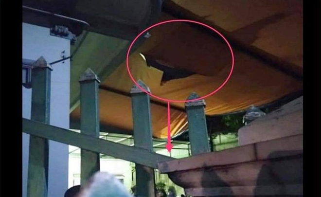 Cậu bé này đã không may mắn như bé gái 3 tuổi bị rơi từ lan can tầng 13 chung cư ở Hà Nội. Ảnh: FB