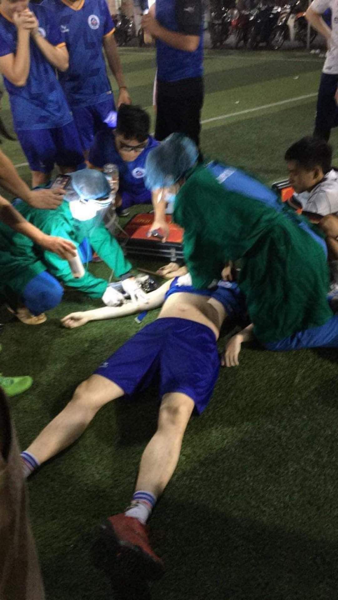 Uống rượu bia nhiều hoặc thường xuyên có thể gây tổn thương tim và dẫn đến các bệnh về cơ tim mạch. Uống rượu bia thường xuyên cũng làm tăng huyết áp dẫn đến đột quỵ. Ảnh: FB